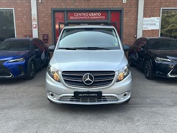 Mercedes-Benz Vito 114 CDI PC Mixto Compact A...