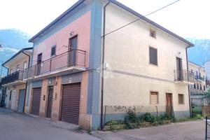CASA INDIPENDENTE A VOLTURARA IRPINA