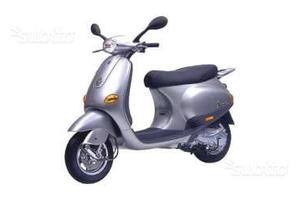 Ricambi usati piaggio vespa 50/125 2000