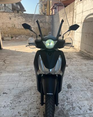 Honda sh 150