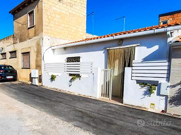 Casa indipendente a Marina di Acate Sicilia  - 200