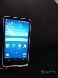  fotocamera Samsung  con custodia in pelle