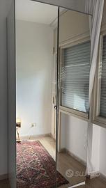 Armadio Ikea doppia anta a specchio