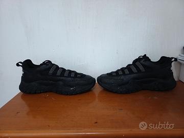 Scarpe sportive e stivaletti 46
