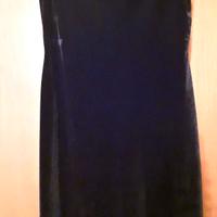 Abito nero elegante tipo velluto