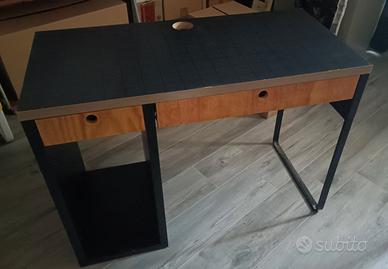Scrivania Ikea