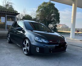 VOLKSWAGEN Golf 6ª serie - 2011