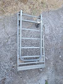 Carrello Pieghevole con asse in legno