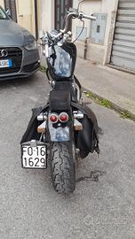 Suzuki intruder vs 800
