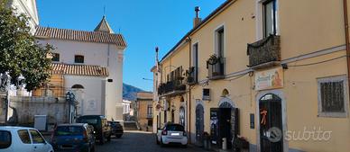 Pellezzano Centro - Semi-Indip. 2 livelli con box
