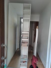 mobile con specchio ikea