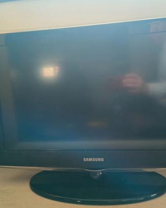 TV Samsung 26 pollici LE26D450G1W guasto