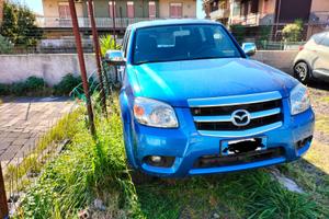 Mazda BT-50.