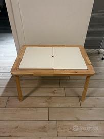 Tavolo per bambini Flisat ikea compresi due cesti