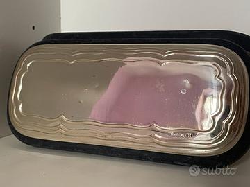 Porta occhiali con targa argentata in argento 4g