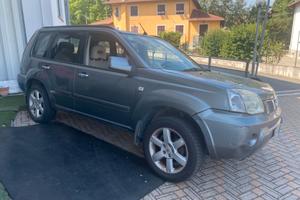 Nissan X-Trail 2.2 dCi Elegance