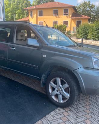 Nissan X-Trail 2.2 dCi Elegance