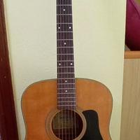 Chitarra acustica Sakura