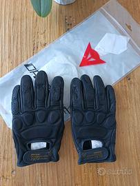 guanti moto dainese