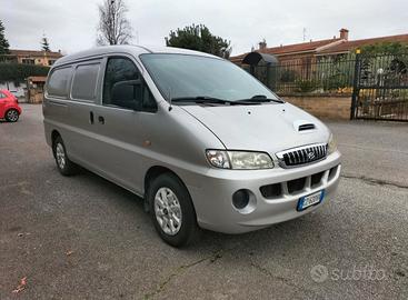 Hyundai H-1 2.5 crdi
