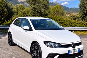 Volkswagen Polo 1.0 80 CV 2022 18.864 neopatentati