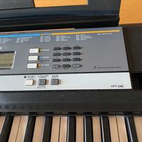 Tastiera Yamaha YPT 240