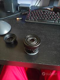 Sony 40 F2.5