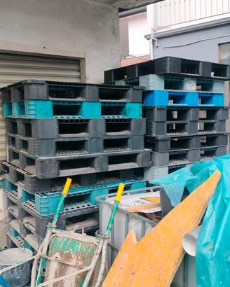 bancali di plastica 