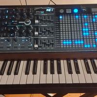 Arturia MatrixBrute