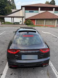 kia Stinger 2.2 awd GTline