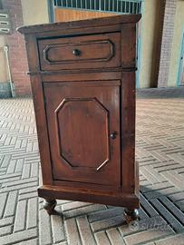 2 Comodini legno con cassetto e antina