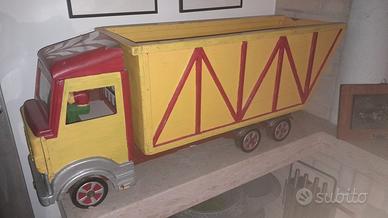 CAMION TRANSFORMERS LEGNO ARTIGIANALE