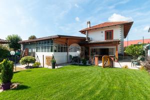 VILLA SINGOLA A BEINASCO