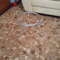 Treppiedi per vaso