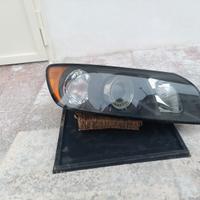 farò anteriore volvo S40 del 2005