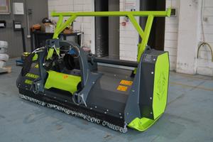 Trincia forestale - tanker 180