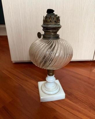 Lume ad olio antiquariato