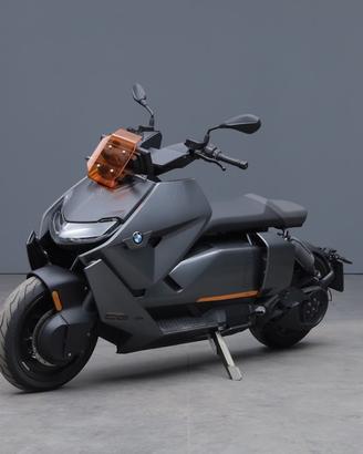 BMW CE 04