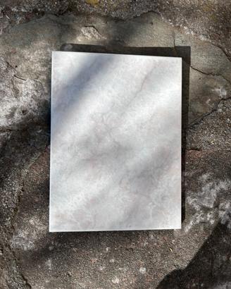 Mattonelle bianche 25x33 NUOVE 25 pezzi.