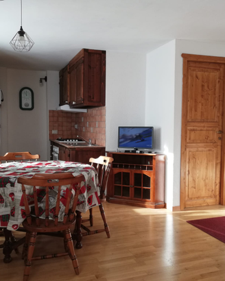 Monolocale Sauze d'Oulx-centro paese-SOLO AGOSTO