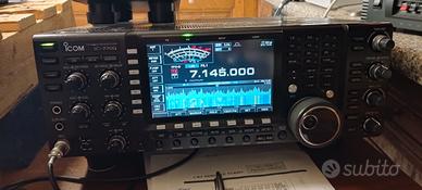 trasmettitore icom IC 7700