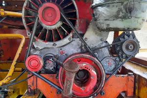 Motore deutz f6l913 sei cilindri