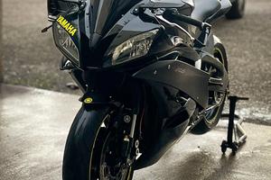 Yamaha r6