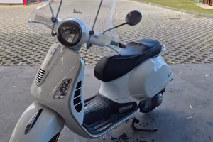 Vespa gts 300