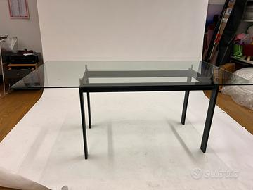 Tavolo per ufficio o casa