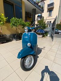 Vespa primavera et3 blu jeans