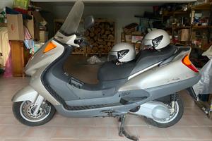 Honda Pantheon 150 solo 4800 km