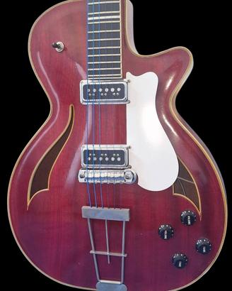 Piretti Semiacustica 1960 con pickup DeArmond