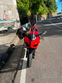 Ducati panigale v2