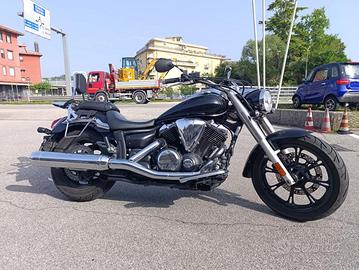YAMAHA XVS 950 A Midnight Star XVS 950 A MIDNIGH